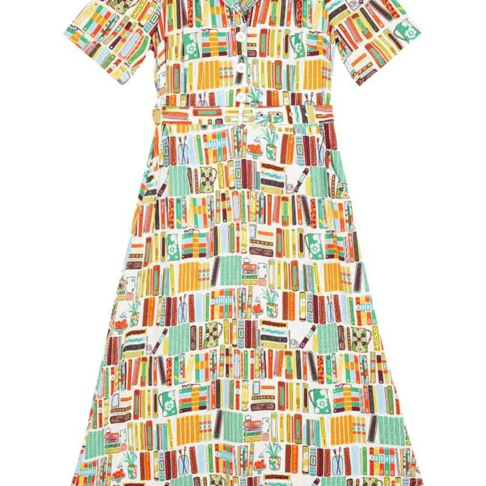 Adorable Joanie bookshelf print dress. NWT. US Women’s 14. Make an offer! - Picture 10 of 14